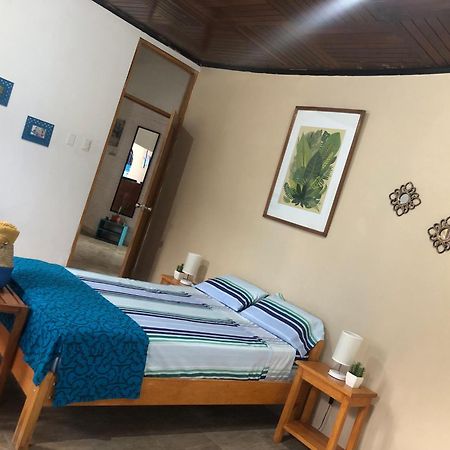 Poseidon Guest House Iquitos Esterno foto
