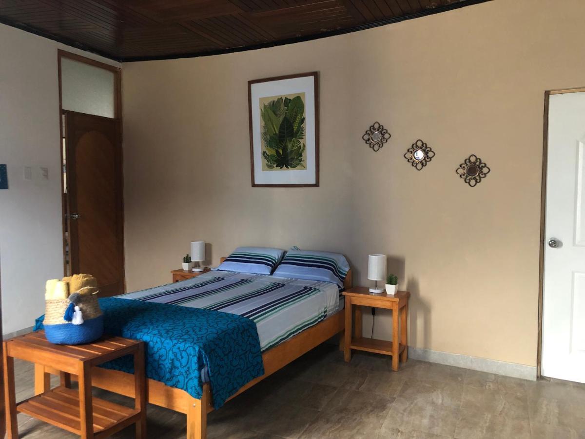 Poseidon Guest House Iquitos Esterno foto