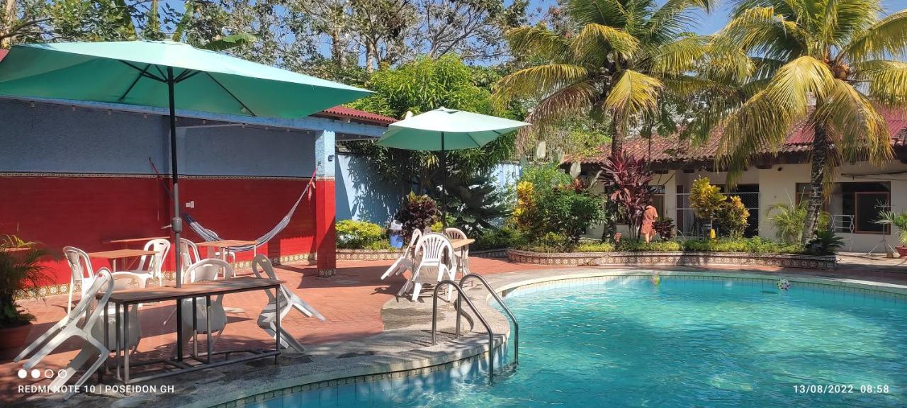 Poseidon Guest House Iquitos Esterno foto
