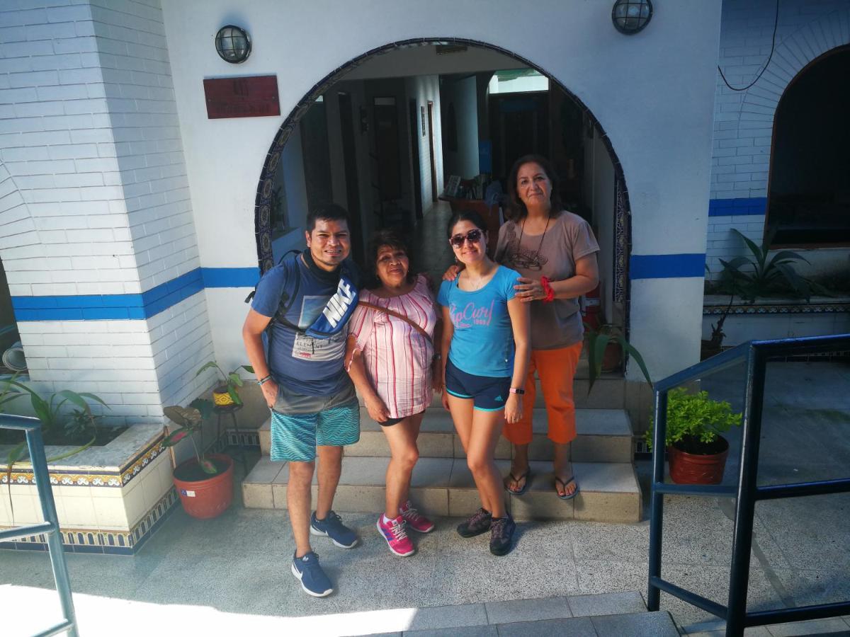 Poseidon Guest House Iquitos Esterno foto